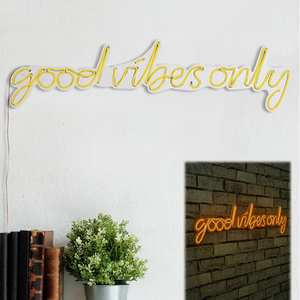 Műanyag LED-es fali dekoráció, Good Vibes Only - Sárga-VASBÚTOR
